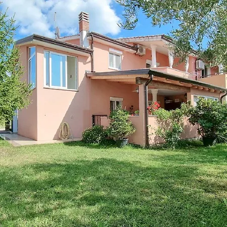 Hundefreundliches Mit Privatem Balkon, Waschmaschine, Klima, Wifi *